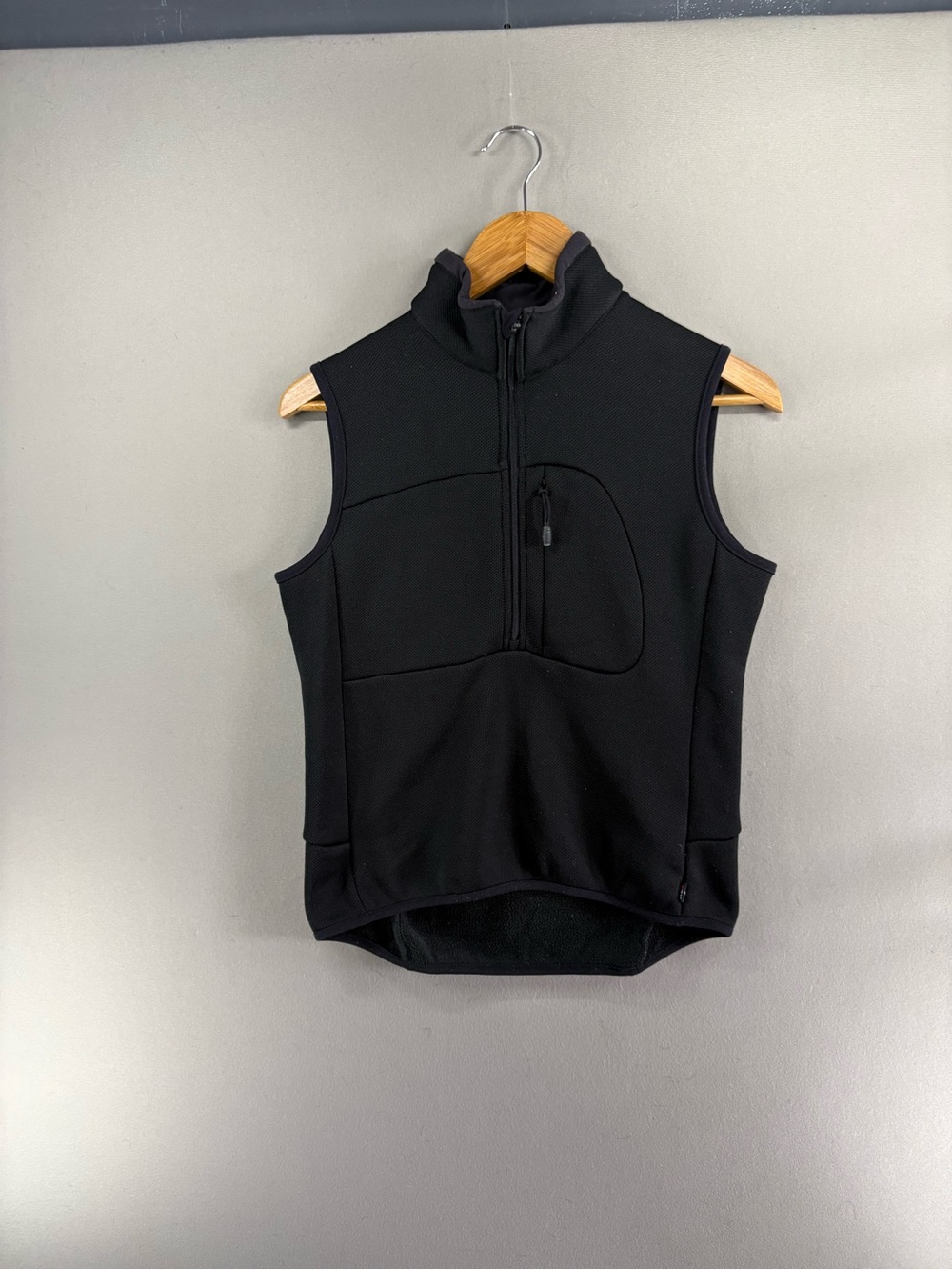 RLX Golf Ralph Lauren Women Medium Black FullZip Vest Pockets Preppy